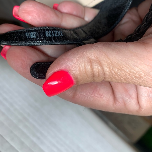 Prada sandals - Picture 4 of 5